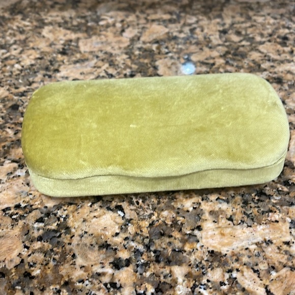 SOLD Gucci - Picture 11 of 16